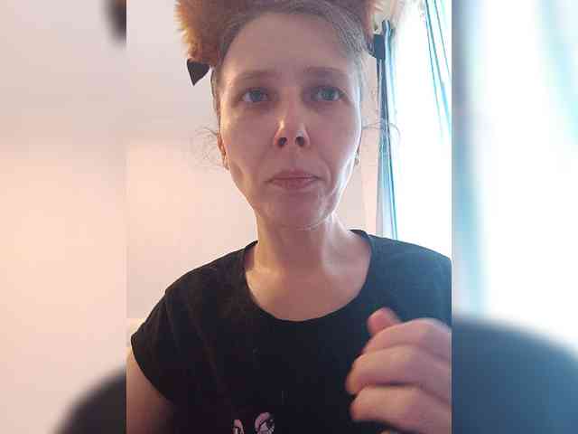 -Queen-Margo- webcam