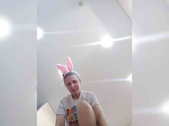 -Queen-Margo- webcam