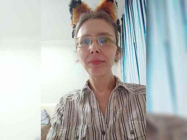 -Queen-Margo- webcam