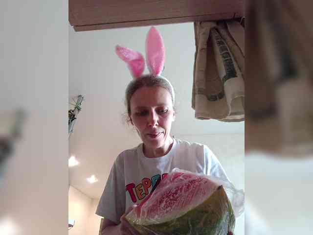 -Queen-Margo- webcam