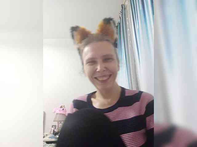 -Queen-Margo-