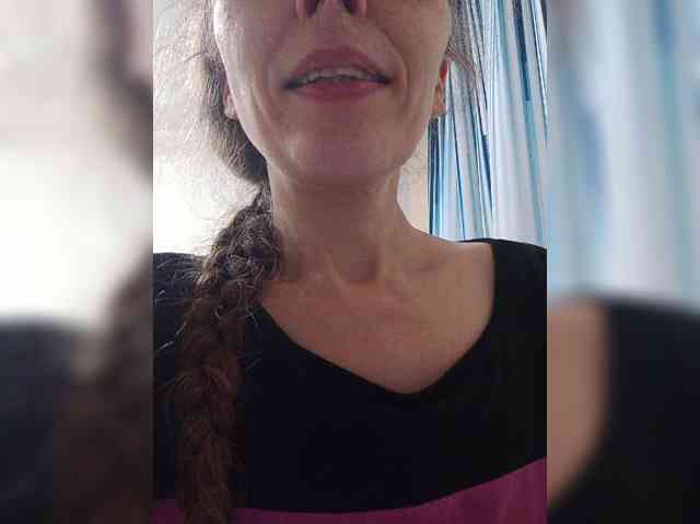 -Queen-Margo- webcam