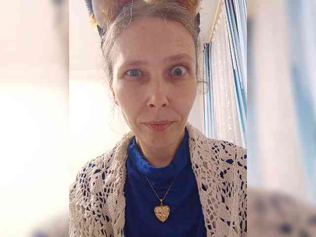 -Queen-Margo- webcam