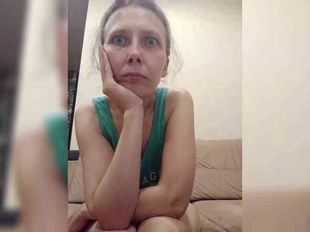 -Queen-Margo- webcam