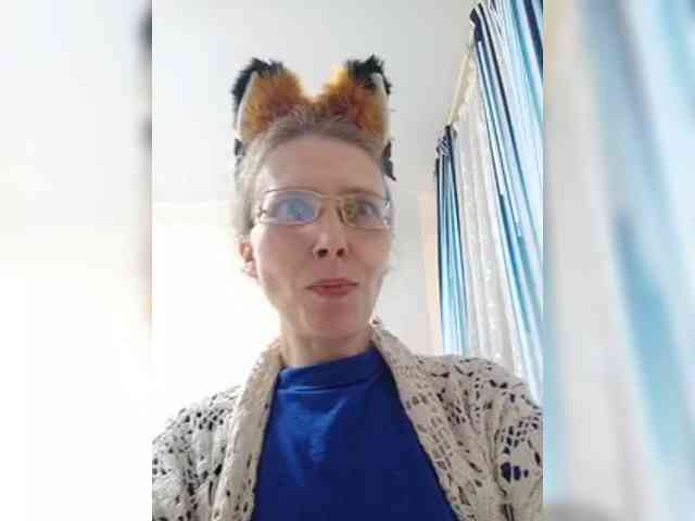 -Queen-Margo- webcam