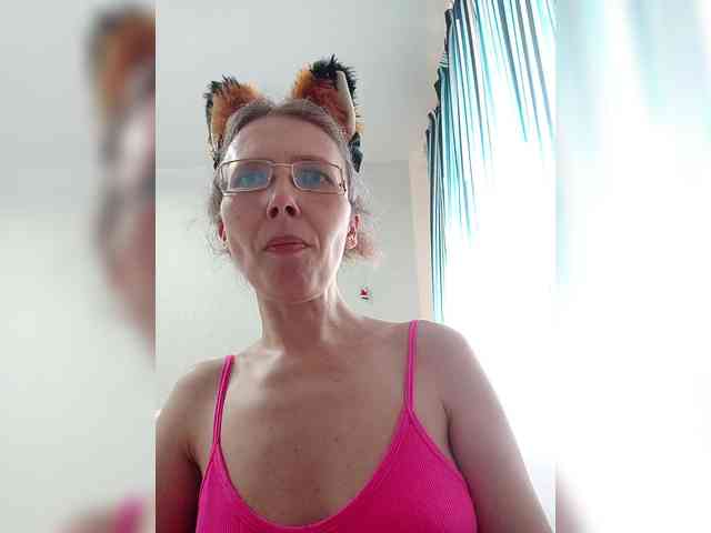 -Queen-Margo-