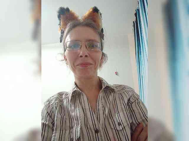-Queen-Margo- webcam