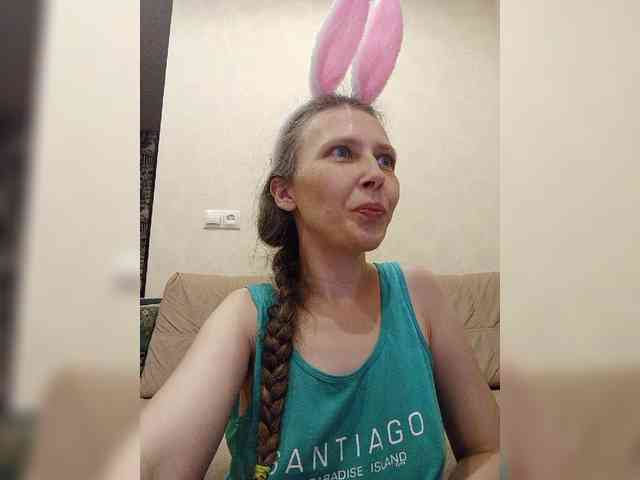 -Queen-Margo- webcam