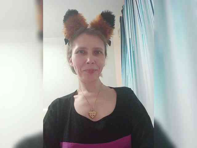 -Queen-Margo- webcam