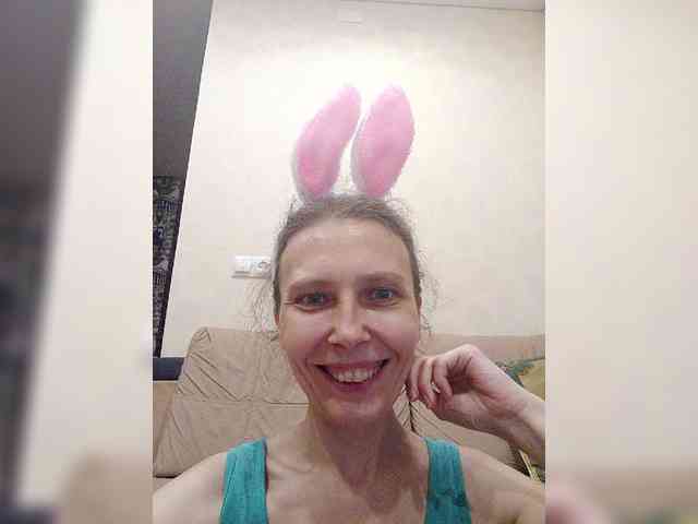 -Queen-Margo- webcam