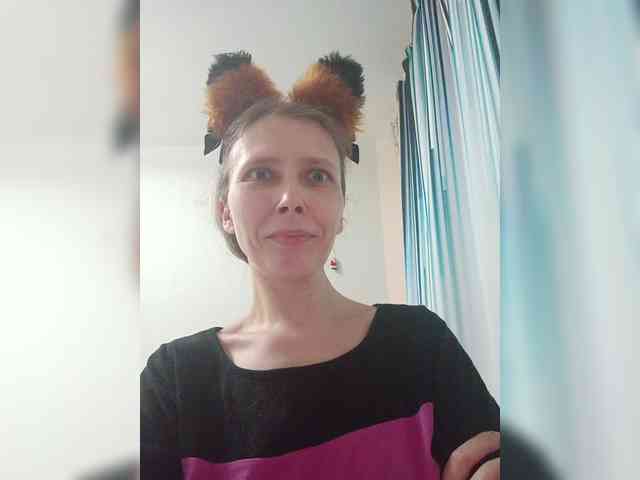 -Queen-Margo- webcam