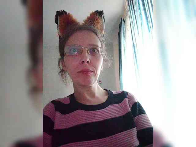 -Queen-Margo- webcam