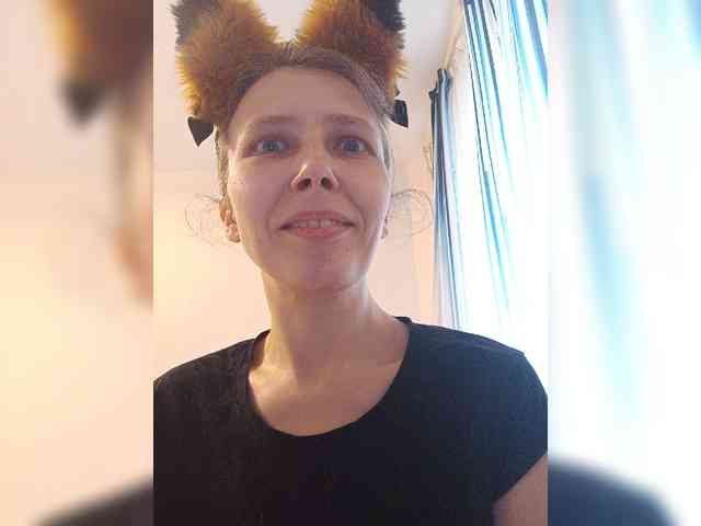 -Queen-Margo- webcam