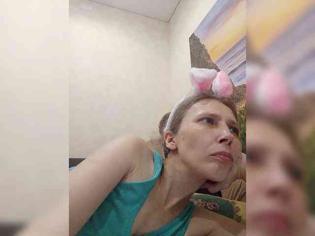 -Queen-Margo- webcam