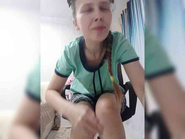 -Queen-Margo-