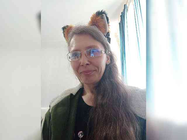 -Queen-Margo- webcam