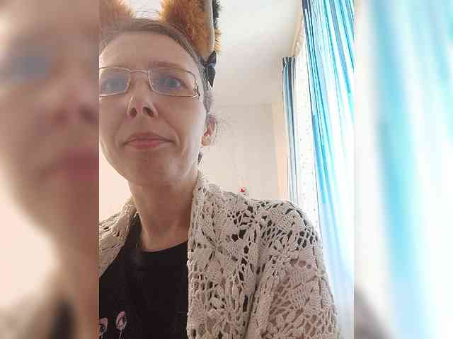 -Queen-Margo- webcam