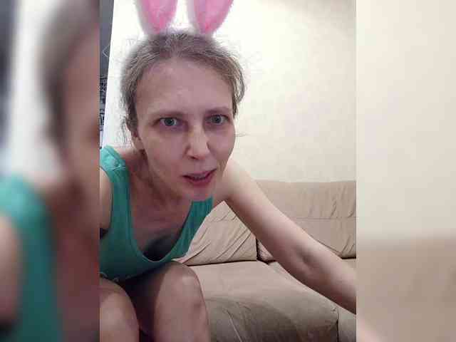 -Queen-Margo- webcam