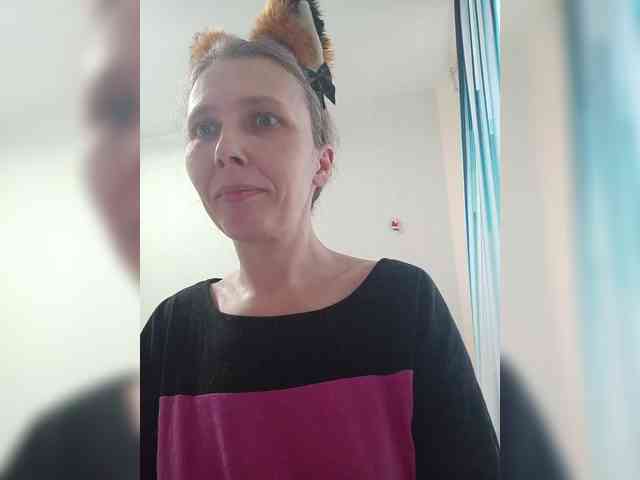 -Queen-Margo- webcam