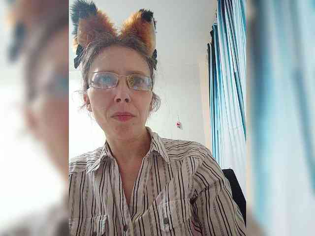 -Queen-Margo- webcam