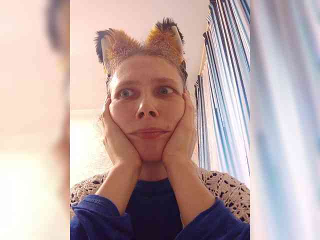 -queen-margo- - Girl 