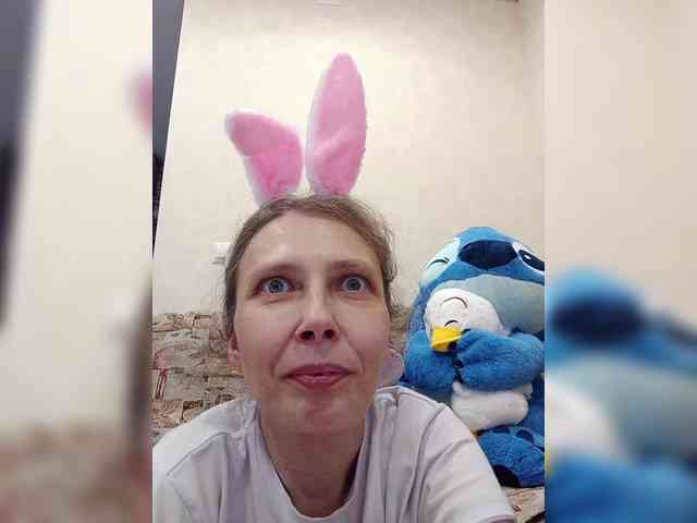 -Queen-Margo- webcam
