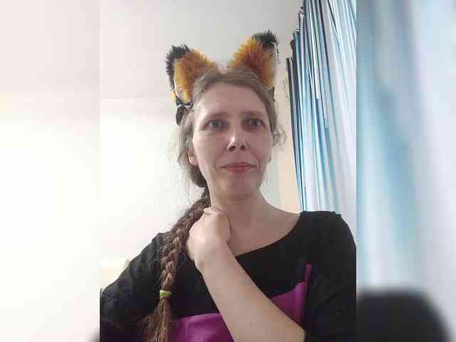 -Queen-Margo- webcam