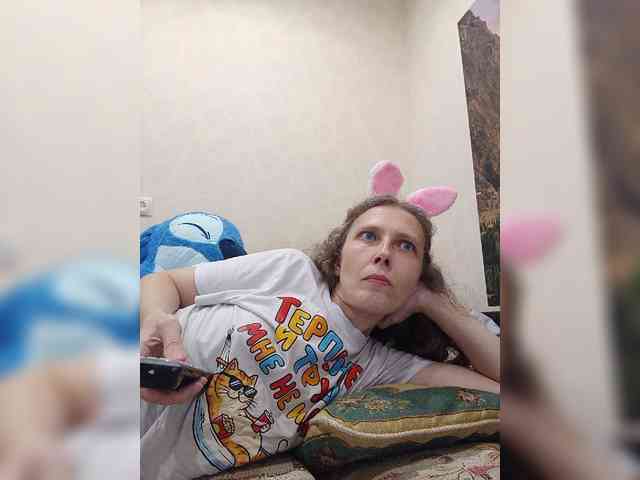 -Queen-Margo- webcam