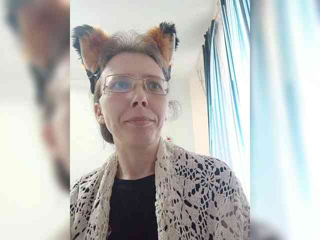 -Queen-Margo- webcam