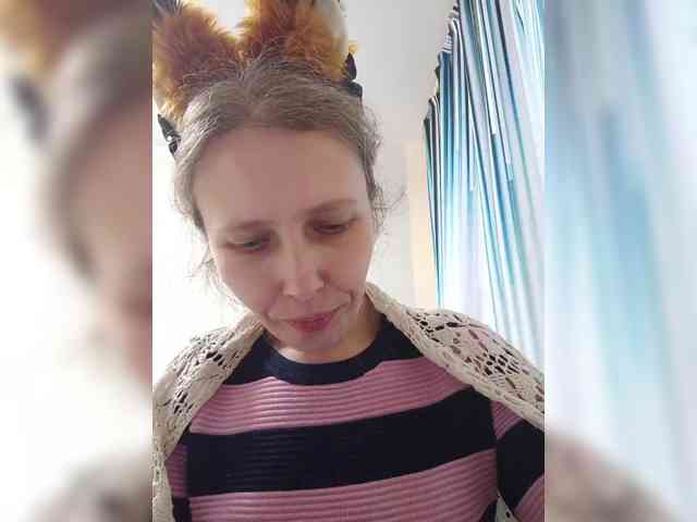 -Queen-Margo- webcam