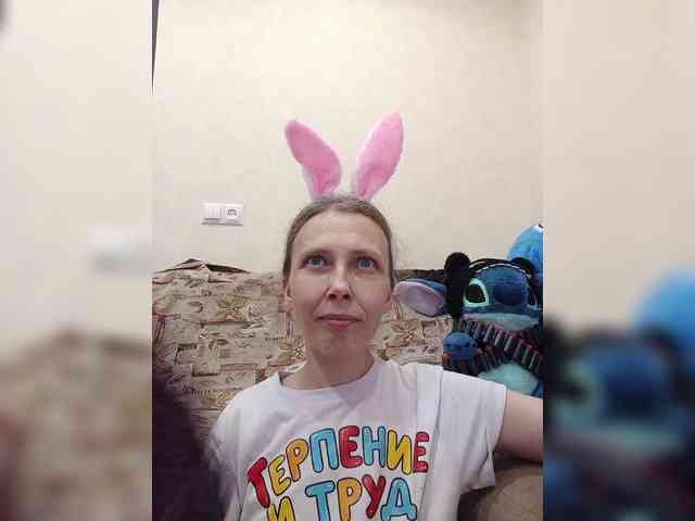 -queen-margo- Live Webcam on BongaCams