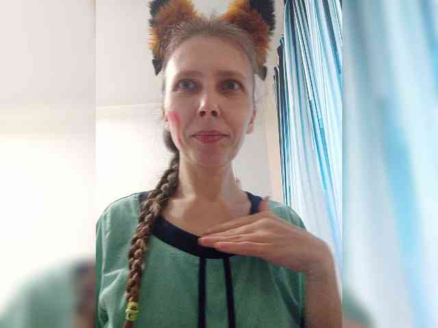-Queen-Margo- webcam