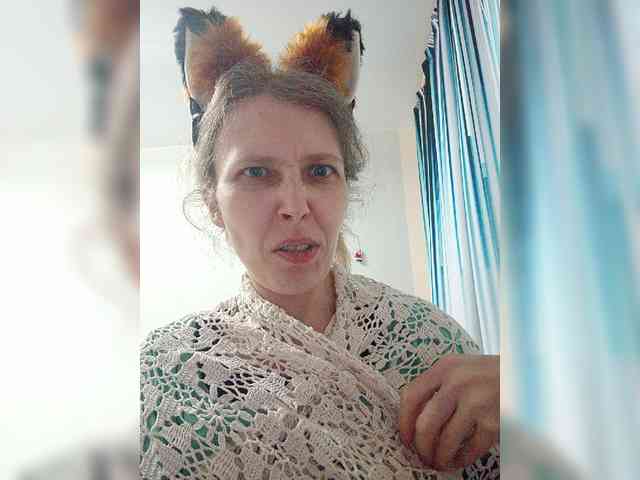 -Queen-Margo- webcam