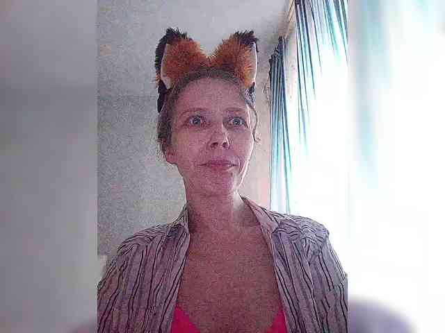 -Queen-Margo- webcam