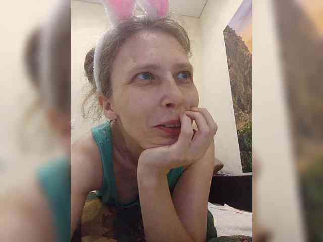 -Queen-Margo- webcam