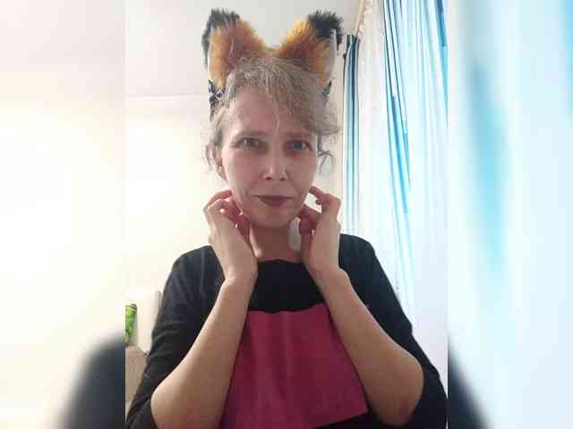 -Queen-Margo- webcam