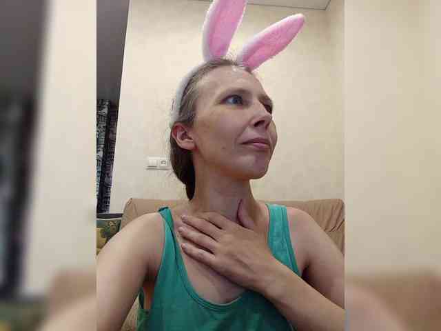 -Queen-Margo- webcam