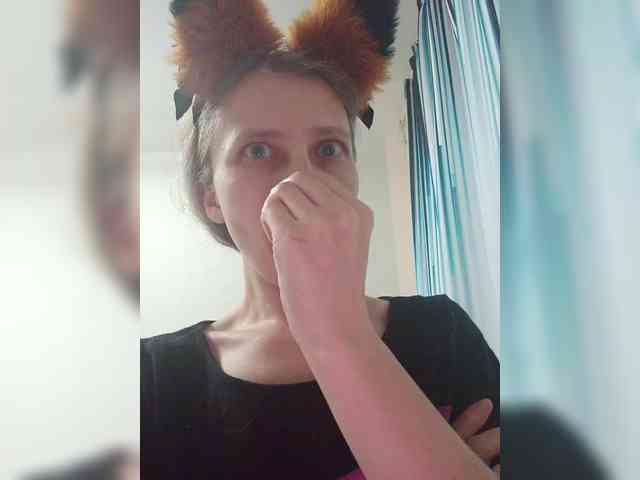 -Queen-Margo- webcam