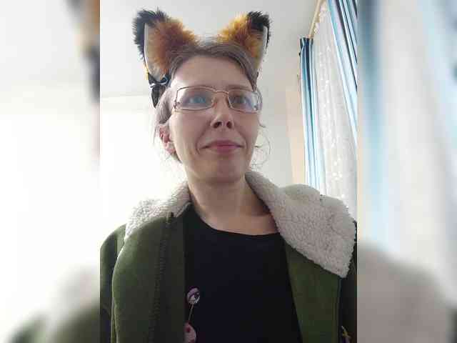 -Queen-Margo- webcam