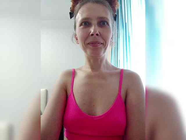 -Queen-Margo- webcam
