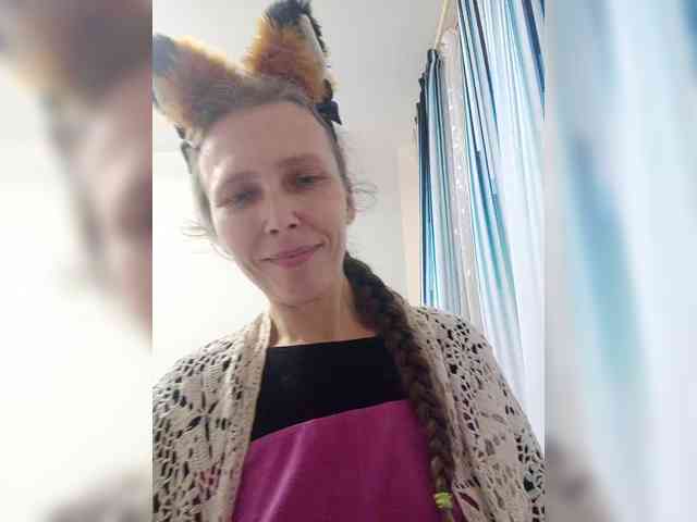 -Queen-Margo- webcam