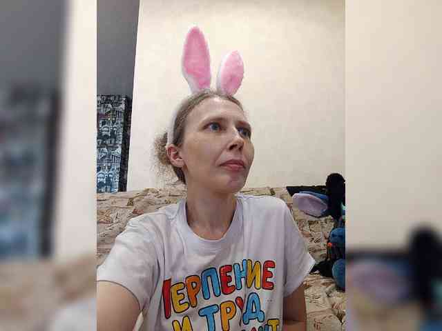 -Queen-Margo- webcam