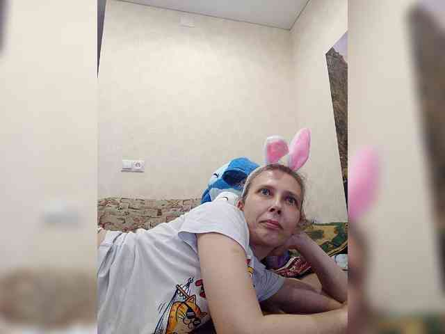 -Queen-Margo- webcam