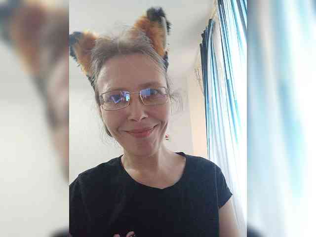 -Queen-Margo- webcam