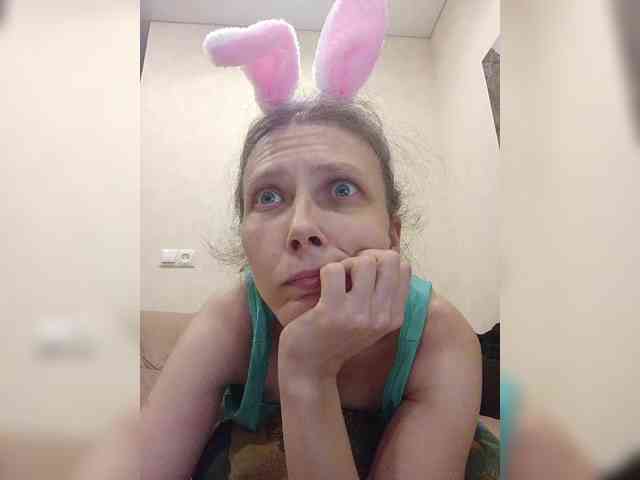 -Queen-Margo- webcam
