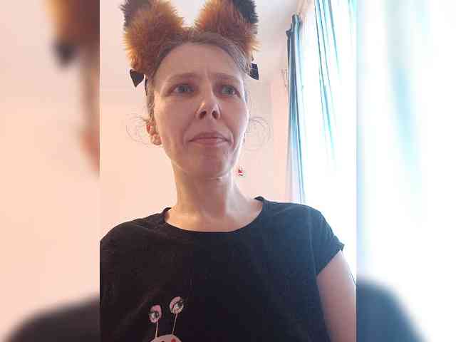 -Queen-Margo- webcam