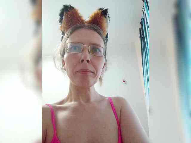 -Queen-Margo- webcam