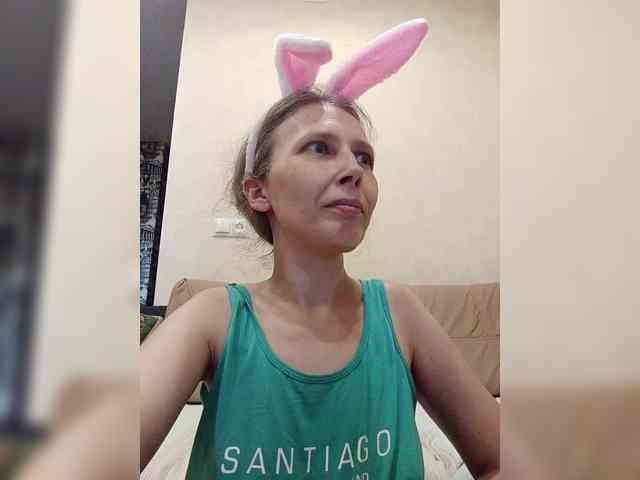 -Queen-Margo- webcam