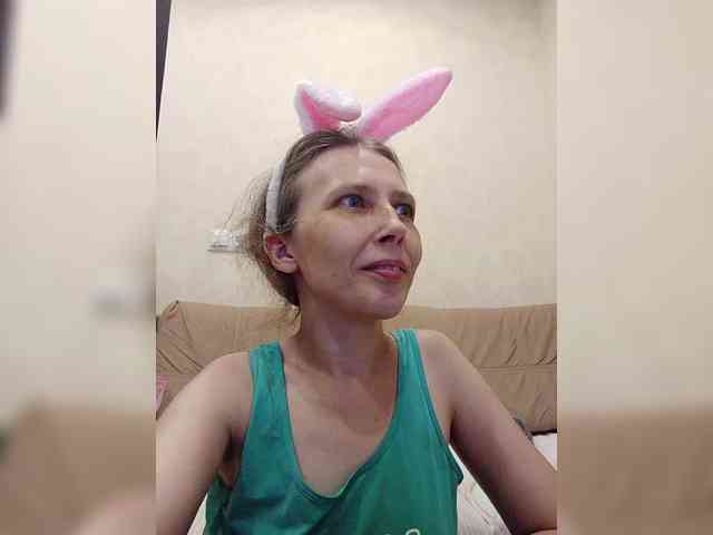 -Queen-Margo- webcam