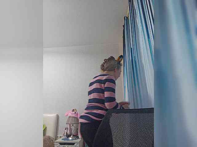 -Queen-Margo- webcam